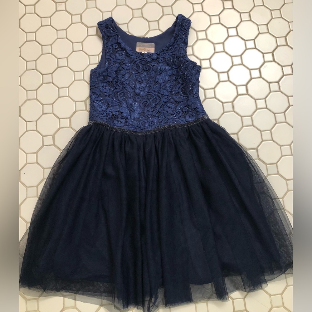 Girls size 8 Dark Blue formal Pippa & Julie dress.